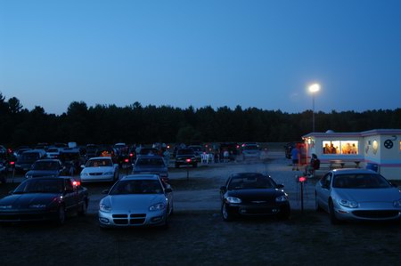 Cherry Bowl Drive-In Theatre - CARS IN LOT FROM WWW
